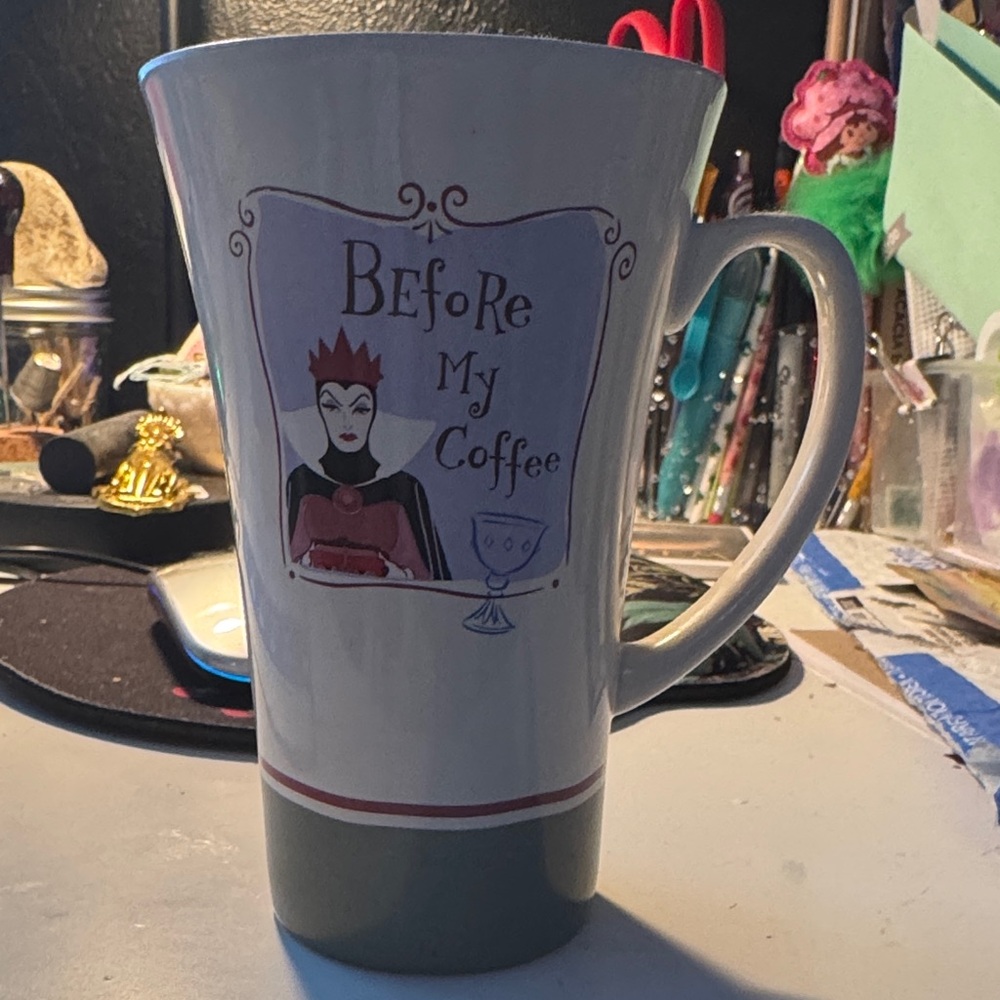 NWT Hallmark/Disney Snow White/ Evil Queen Before Coffee/ After Coffee